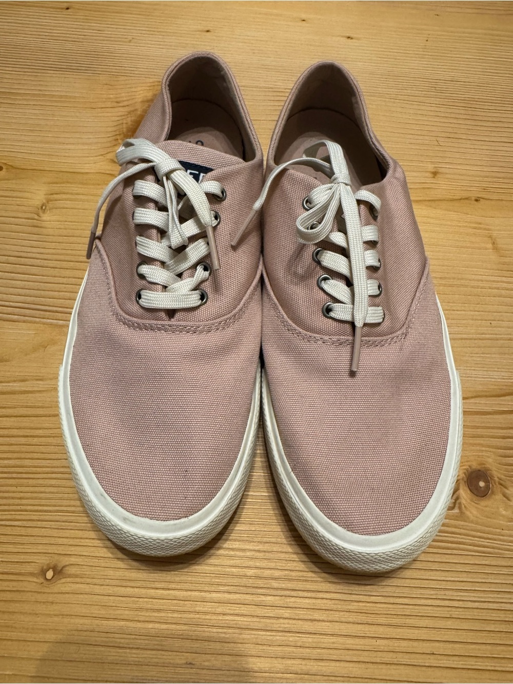 Sperry Women's Canvas Low-Top Sneakers in Dusty Pink size 8.5